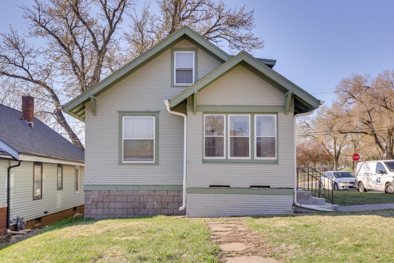 Quaint Omaha Home Less Than 5 Mi To Downtown! エクステリア 写真